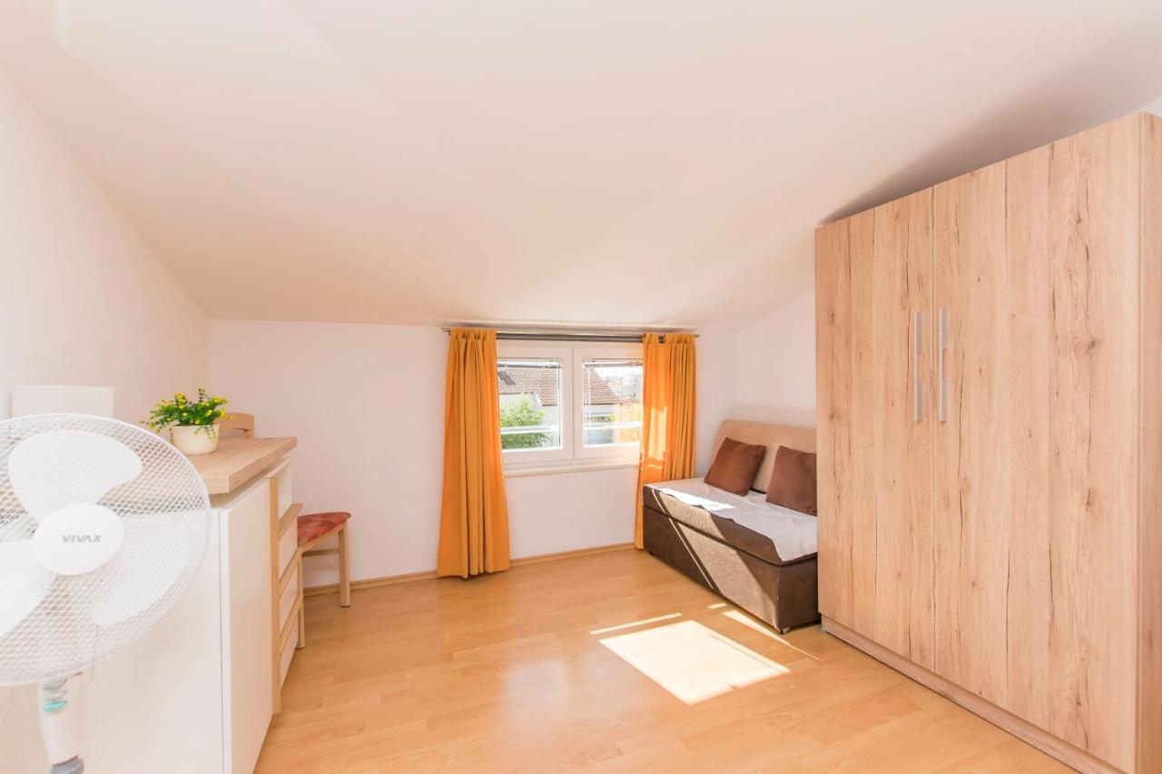 Blazica Apartment *